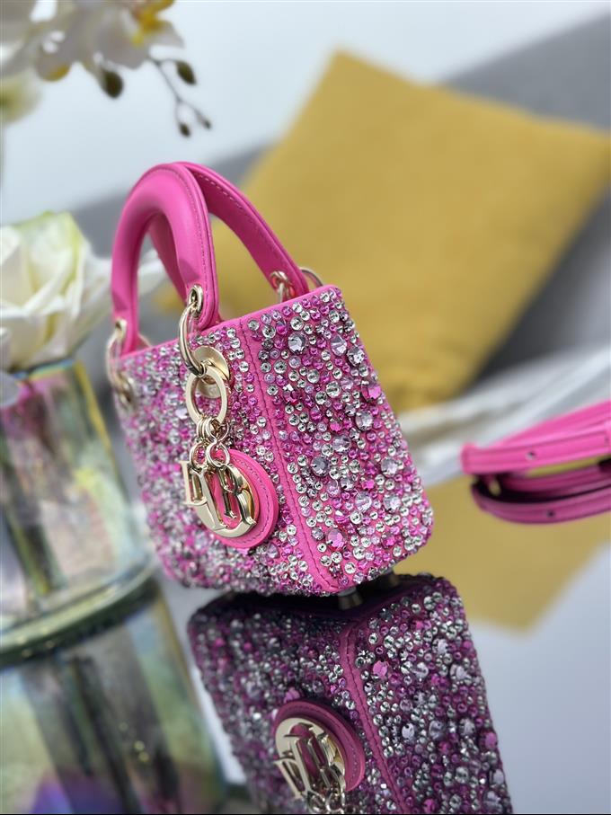 2025228Y1400P222944944