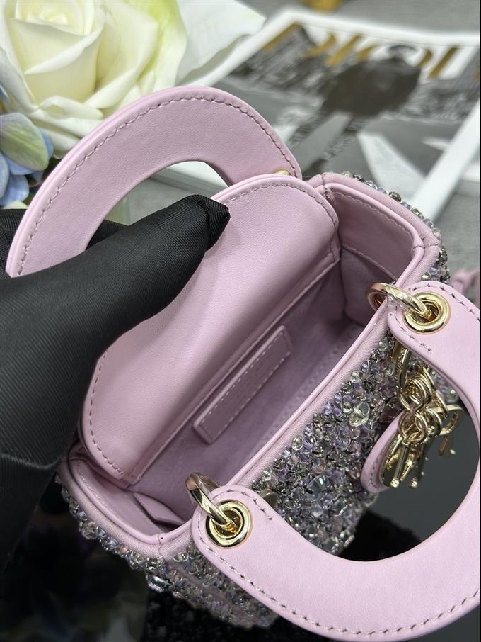 2025228Y1400P222945164