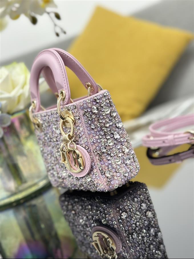 2025228Y1400P22294584