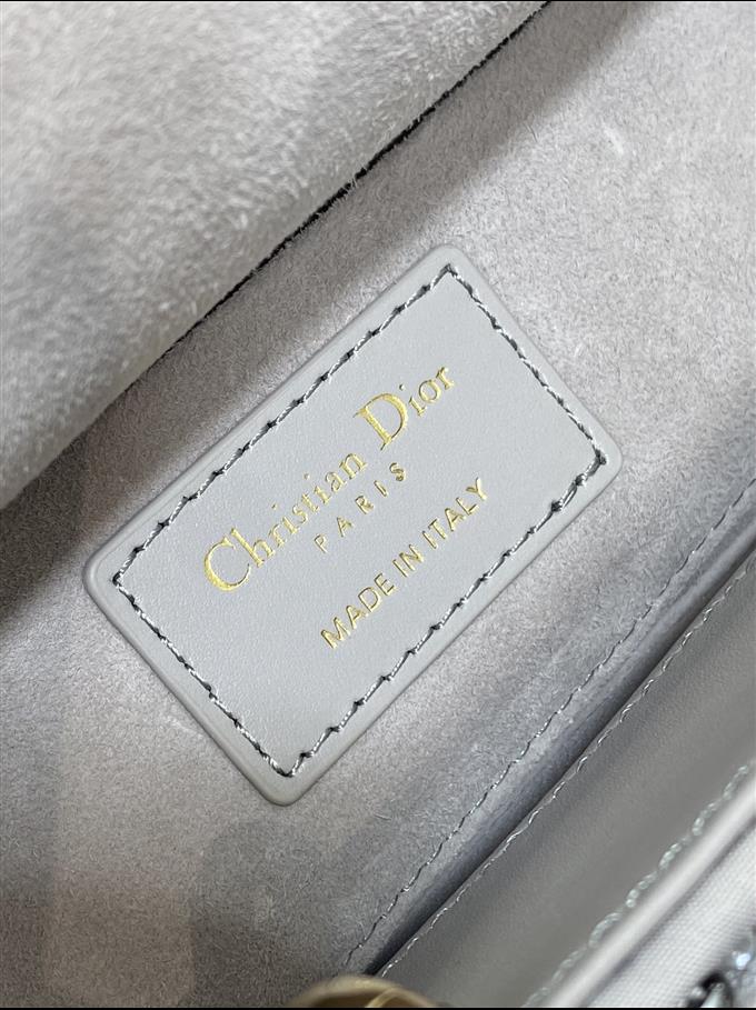 2025228Y1480P222945607