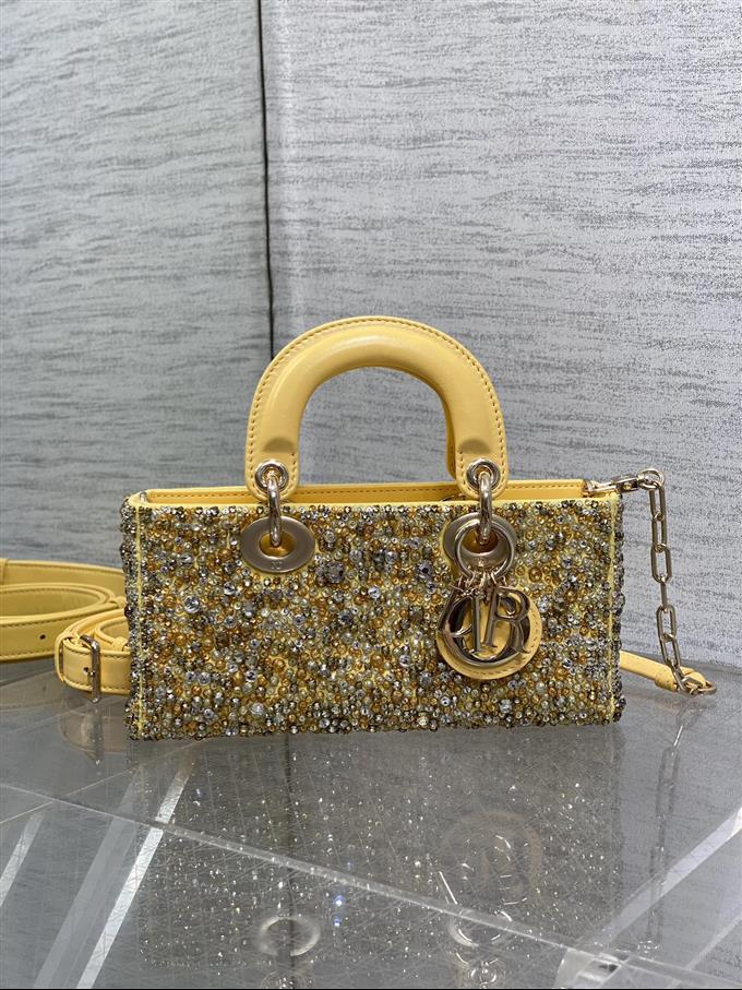 2025228Y1480P222945639