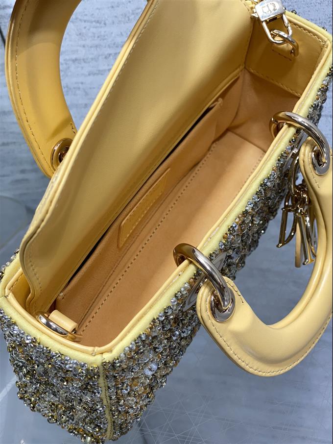 2025228Y1480P222945735