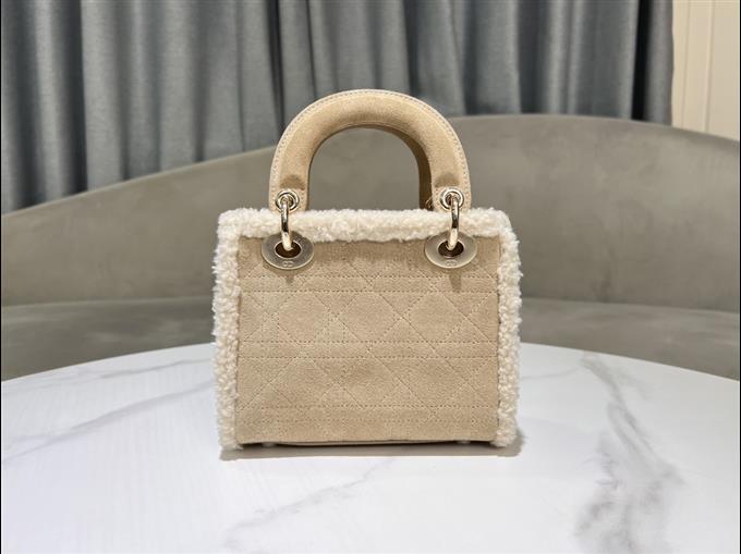 2025228Y850P222952930