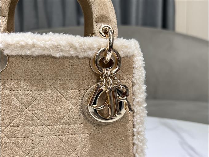 2025228Y850P222952962