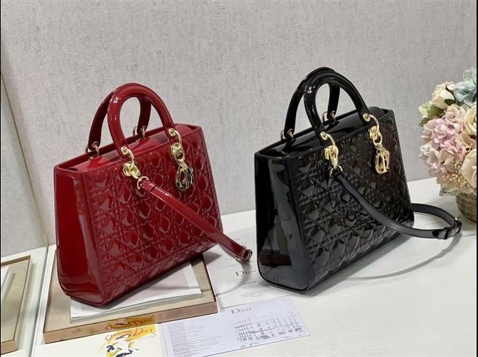 2025228Y880P222953277