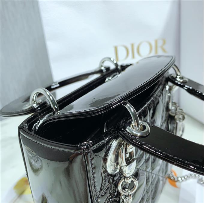 2025228Y900P22295417