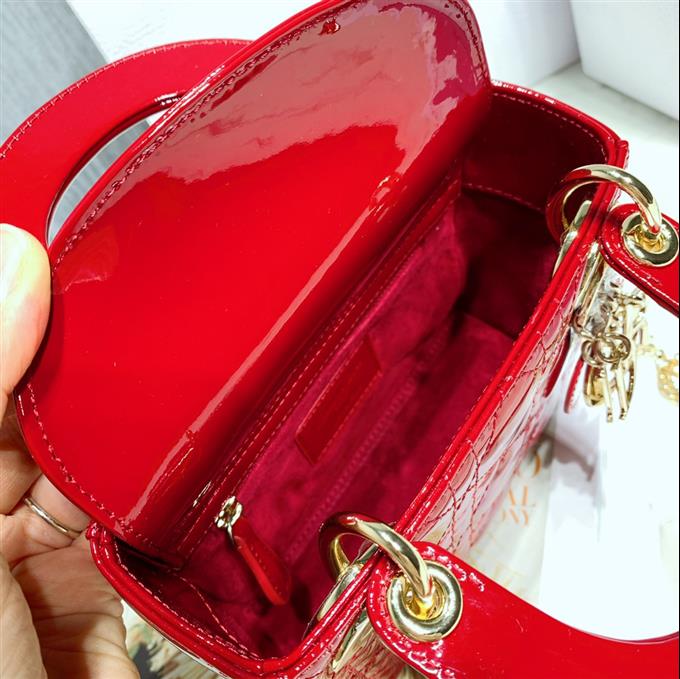 2025228Y900P222954255