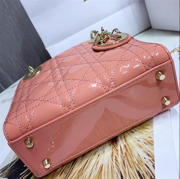 2025228Y900P222954457