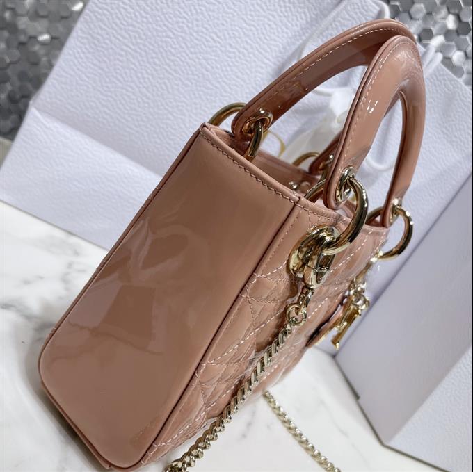 2025228Y900P222954883