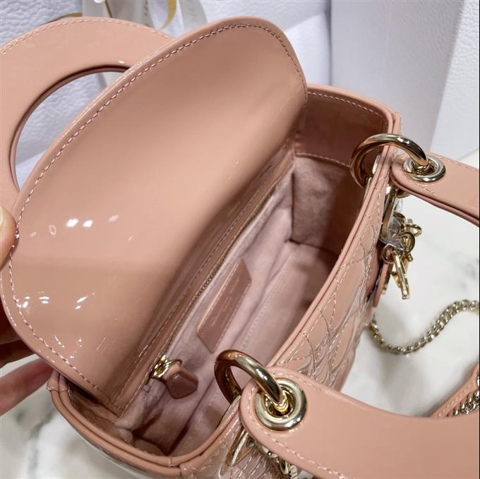 2025228Y900P222954917