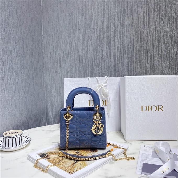 2025228Y900P222954976