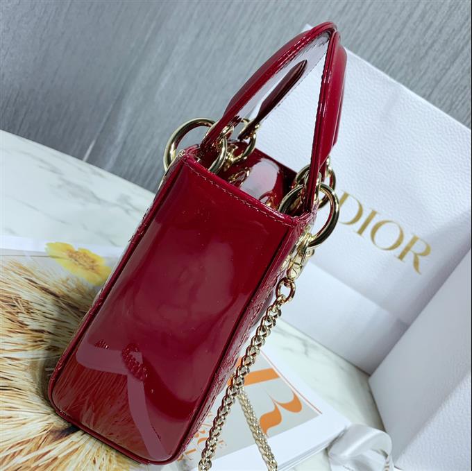 2025228Y900P222955672