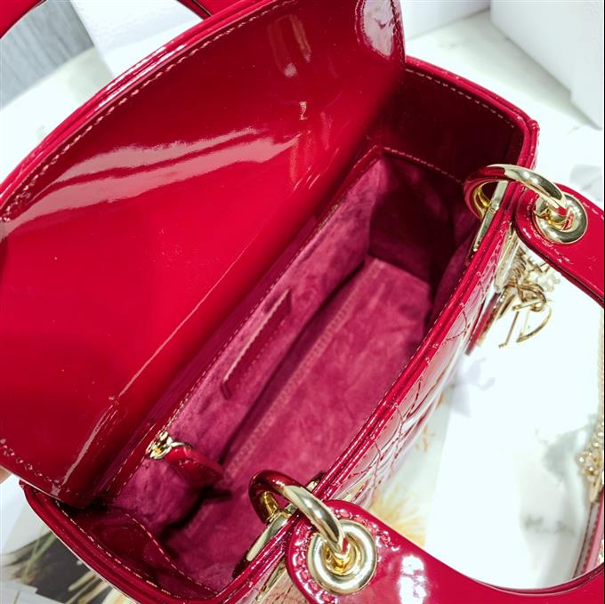 2025228Y900P222955720