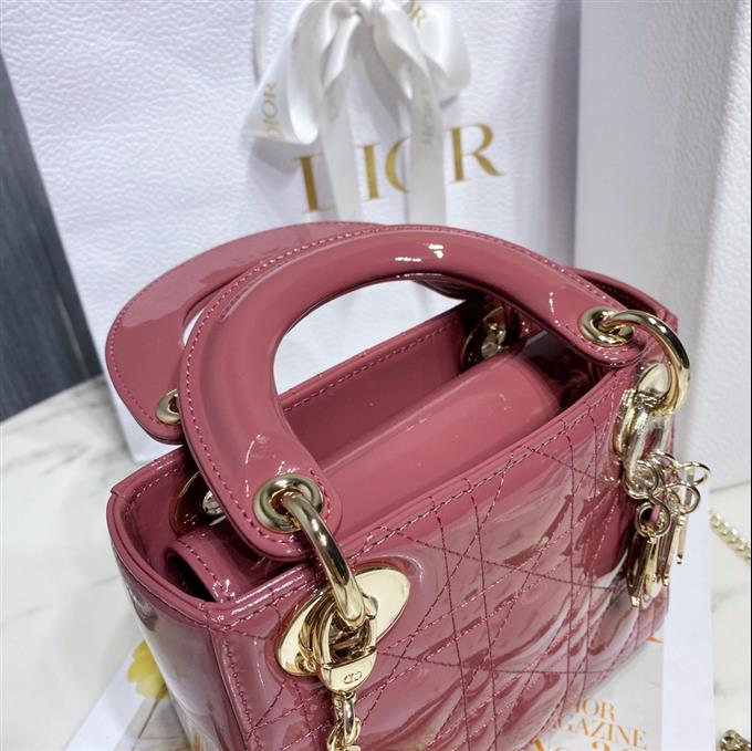 2025228Y900P222955831