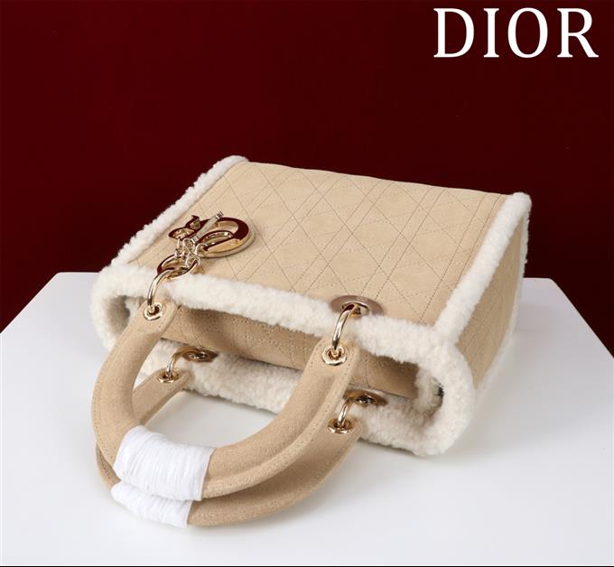 2025228Y900P222956118