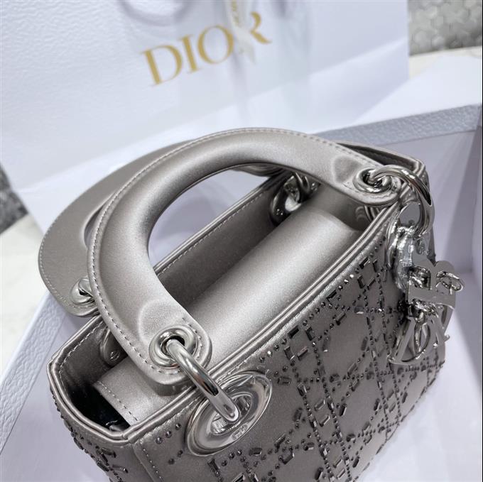 2025228Y950P222956260