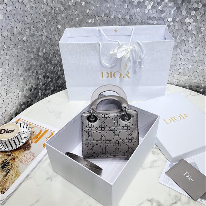 2025228Y950P222956291