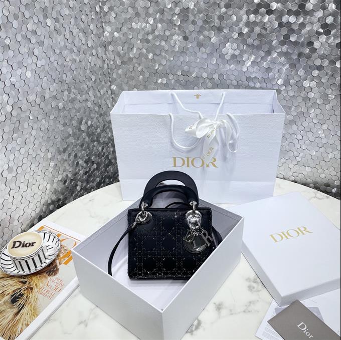 2025228Y950P222956307