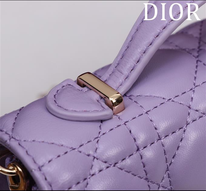 2025228Y600P212911596