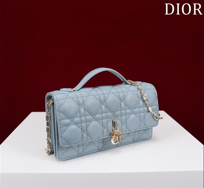 2025228Y600P21295288