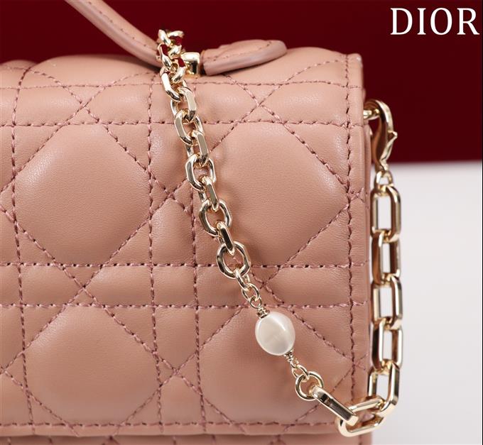 2025228Y600P21296483