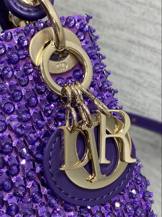 2025228Y1250P212420768