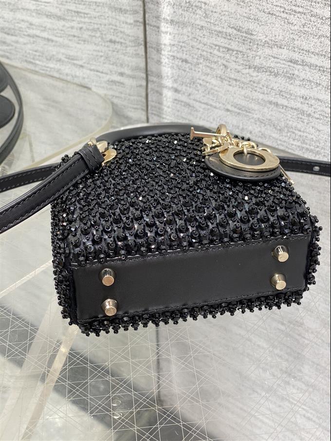 2025228Y1250P212420975