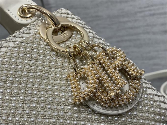 2025228Y1300P212421210