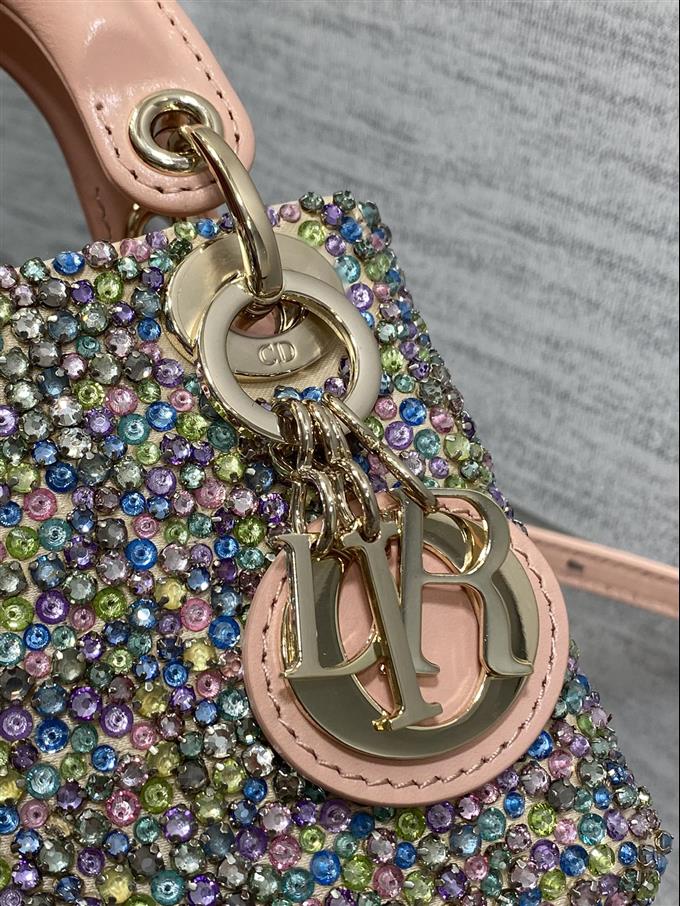 2025228Y1350P212421337