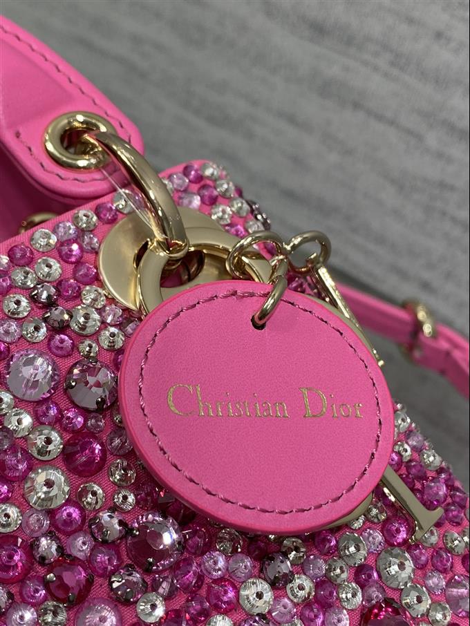 2025228Y1480P212421631