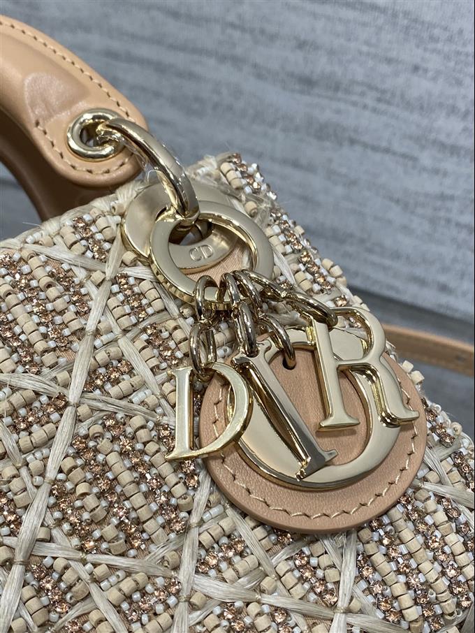 2025228Y1500P212421756