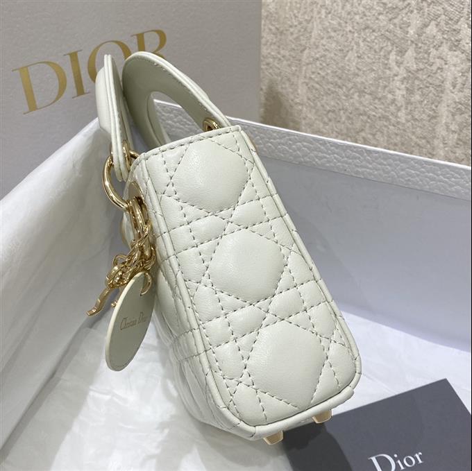 2025228Y580P212419386