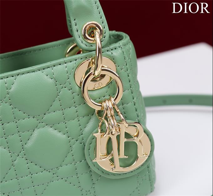 2025228Y580P212422380