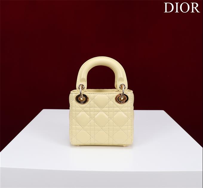 2025228Y580P212422460