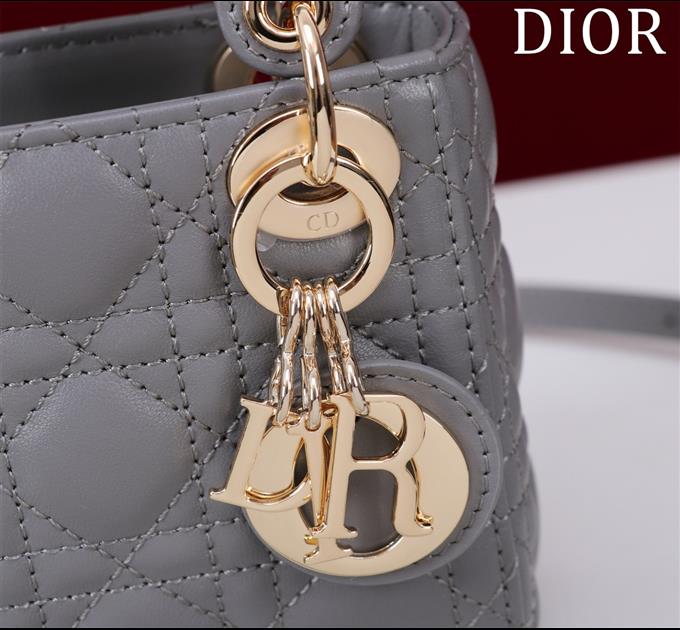 2025228Y580P212423354