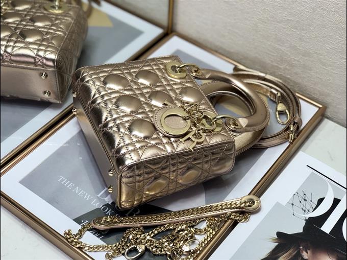 2025228Y650P21125248