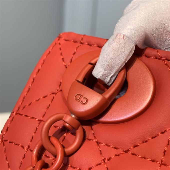 2025228Y650P221844547