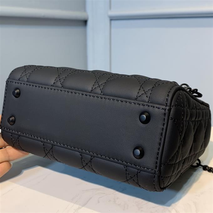 2025228Y650P221845326