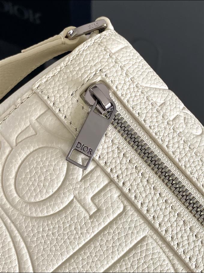 2025228Y500P221558951