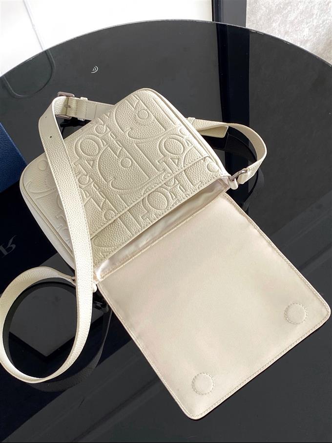 2025228Y500P221558967