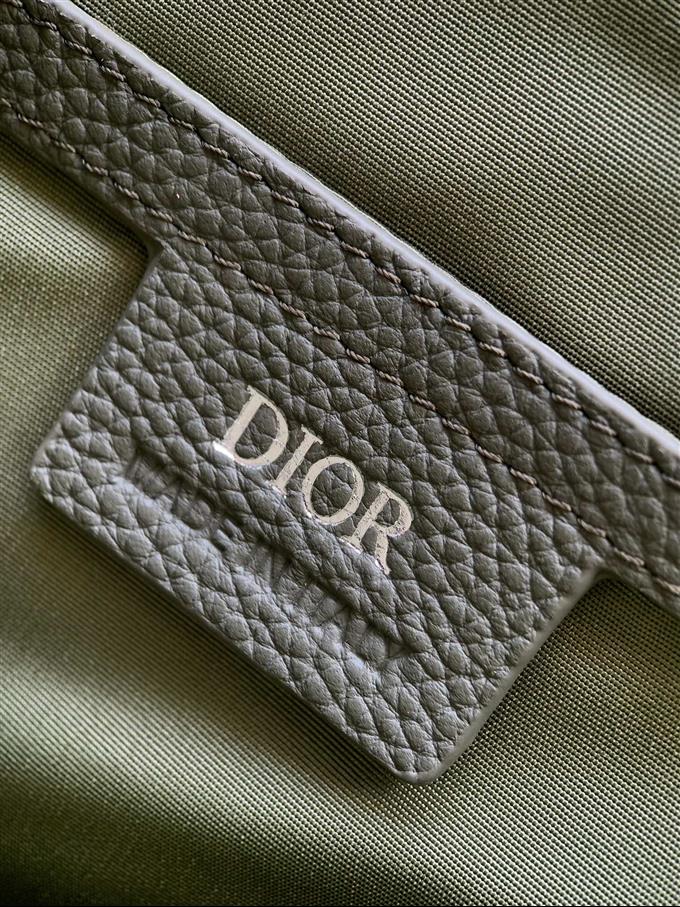 2025228Y550P221559285