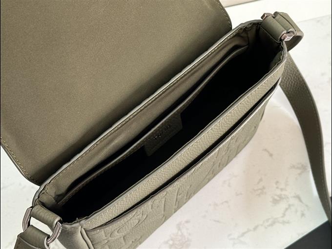 2025228Y550P22160130