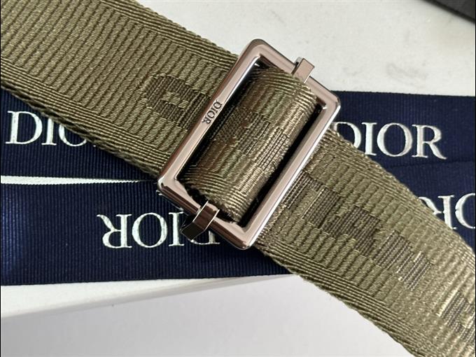 2025228Y580P22160675