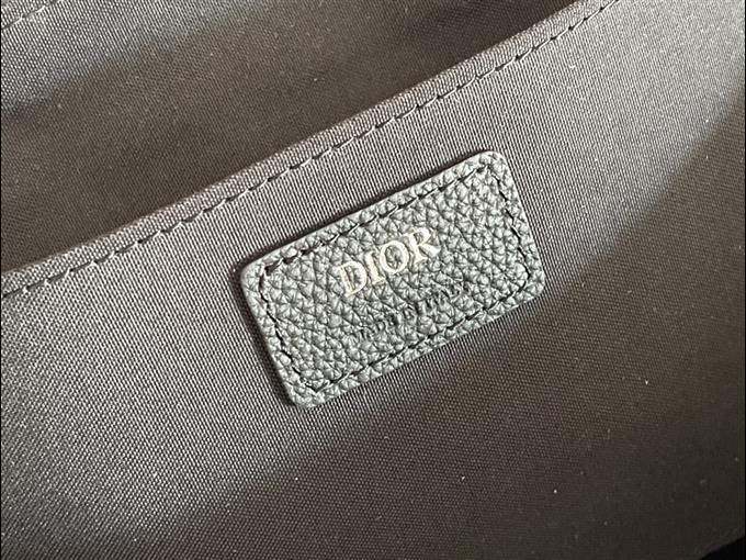 2025228Y600P221558431