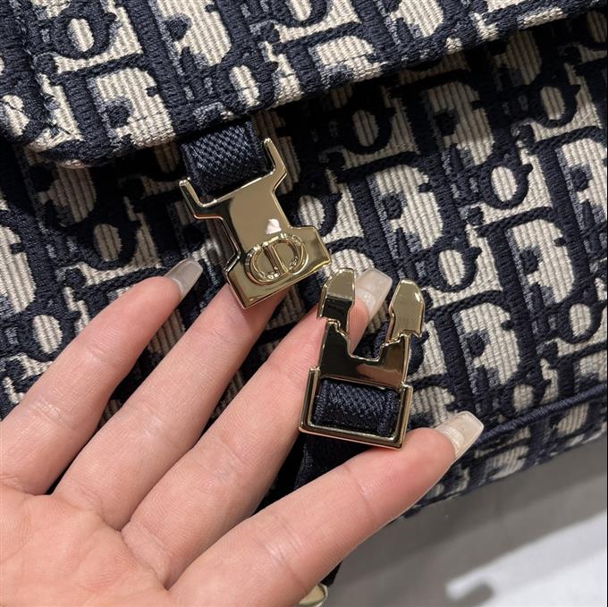 2025228Y650P221211226