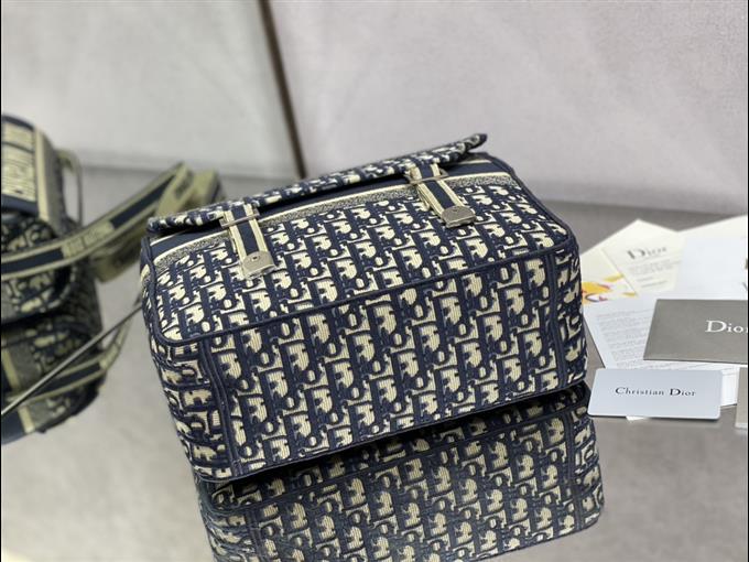 2025228Y650P221212905