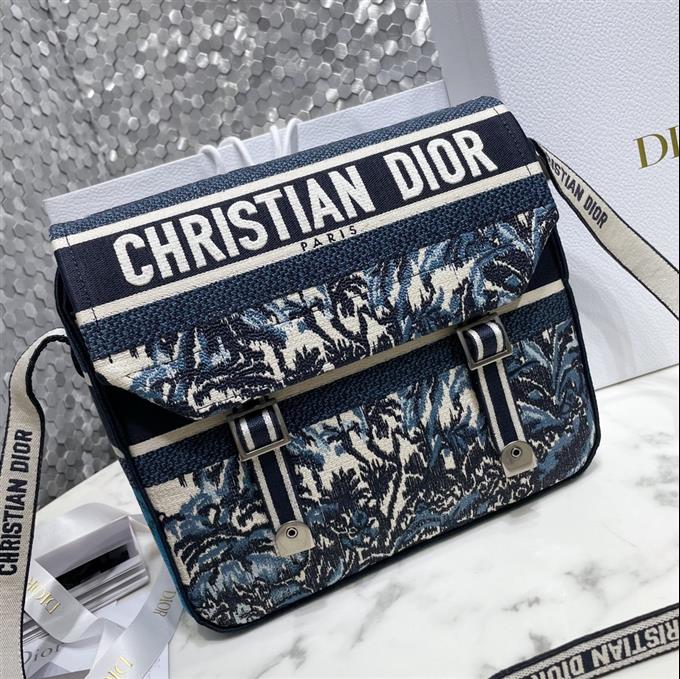 2025228Y850P221213112