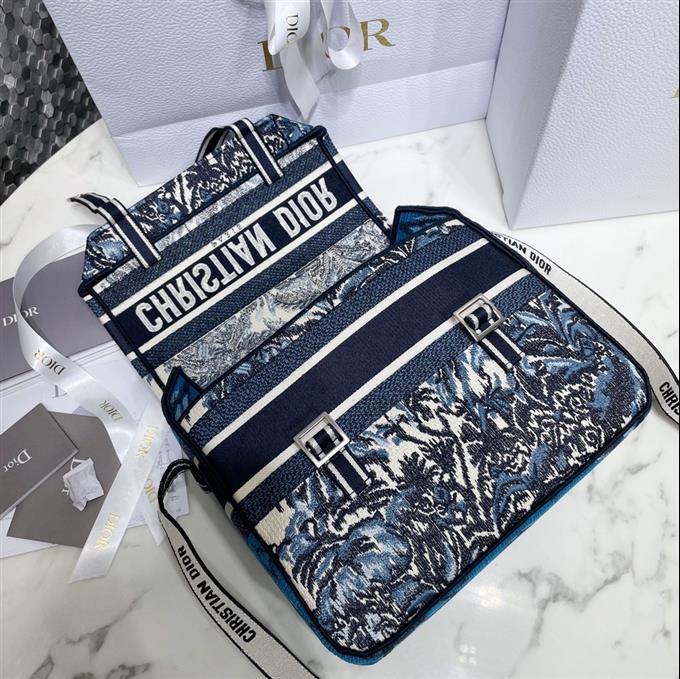 2025228Y850P221213176