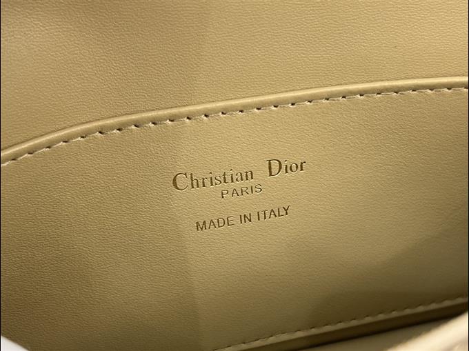 2025228Y600P214941323