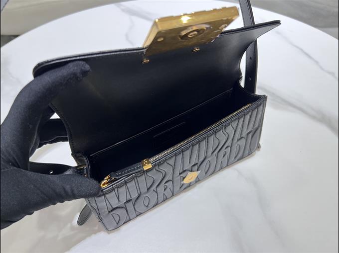 2025228Y630P214941892